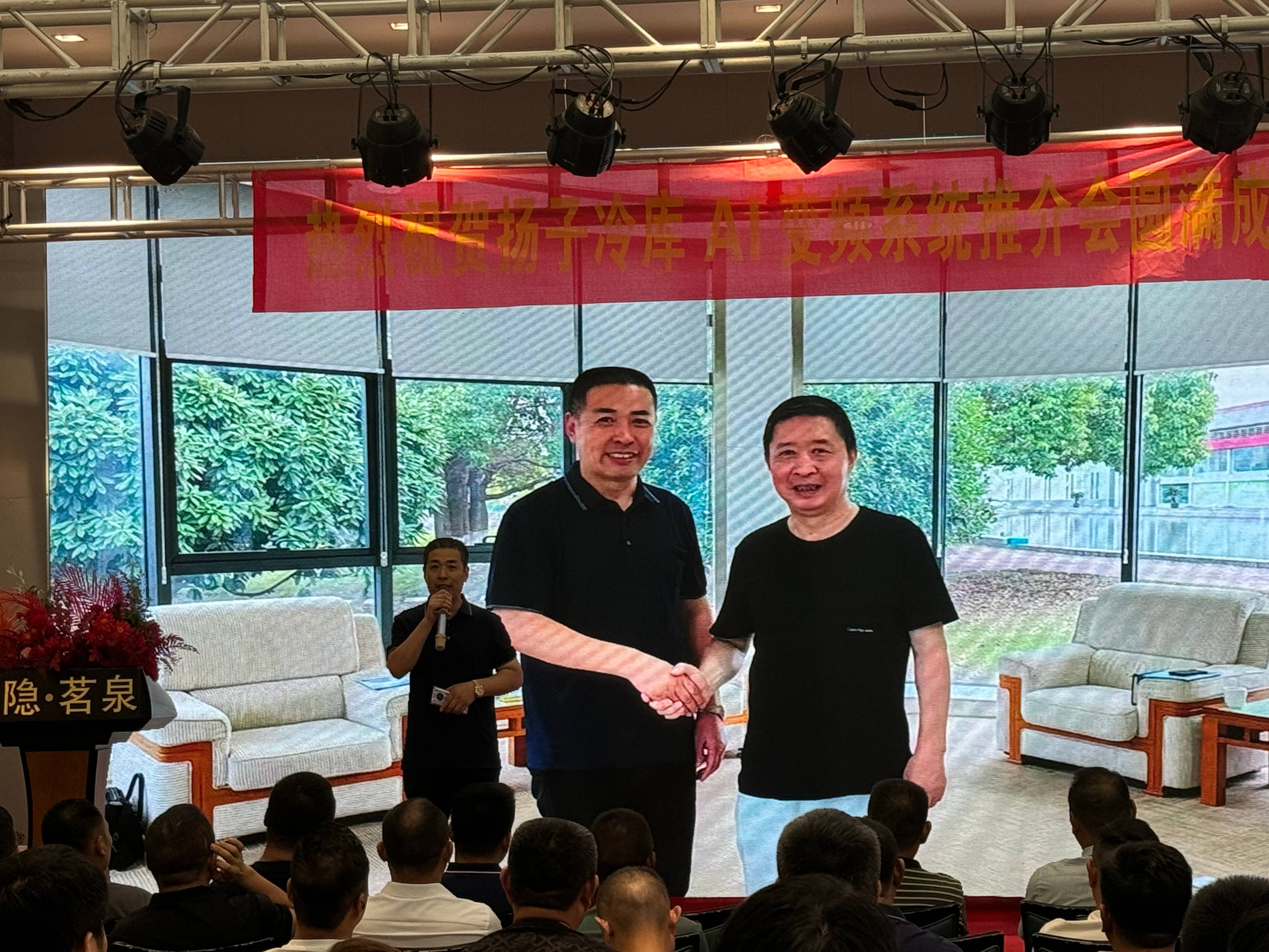 e632b66b35d6f867477548d973d65f8(1).jpg e632b66b35d6f867477548d973d65f8(1).jpg